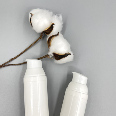 θραύση 30ml 50ml 75ml 100ml PP στο χωρίς αέρα μπουκάλι για το εμπορευματοκιβώτιο φροντίδας δέρματος
