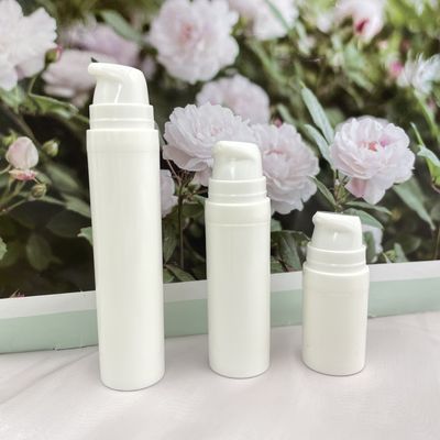 χωρίς αέρα θραύση μπουκαλιών αντλιών 10ml 15ml στην άσπρη πλαστική εκτύπωση οθόνης