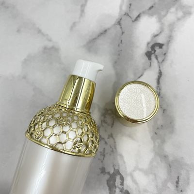 Ωοειδής καλλυντική ακρυλική 100ml αντλιών διαλογή μεταξιού μπουκαλιών που προσαρμόζεται