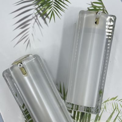 ABS τετραγωνικός καλλυντικός αντλιών Τύπος 100ml δάχτυλων μπουκαλιών συσκευάζοντας