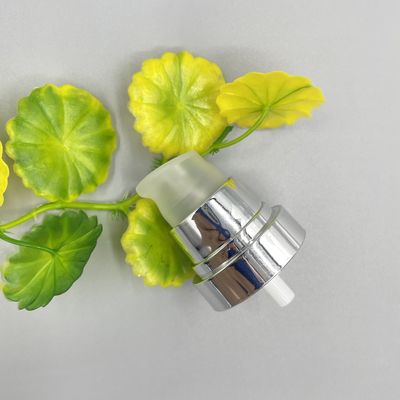 Υγρή δόση ανοίξεων 0.3ml διανομέων 304H αντλιών κρέμας ιδρύματος 24/410 ασημένια περάτωση
